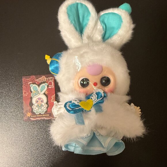 LOT OF 3 BABY THREE CHRISTMAS PLUSH NIB - Picture 3 of 4